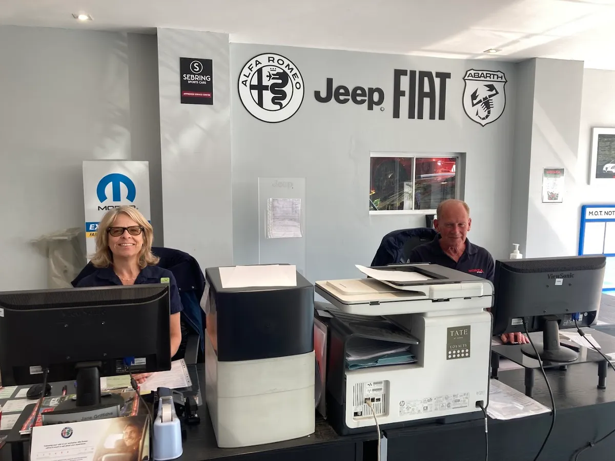 Alfa Romeo Monza Sport photo 5