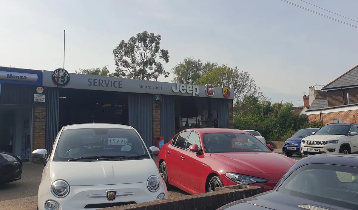 Alfa Romeo Monza Sport photo 10