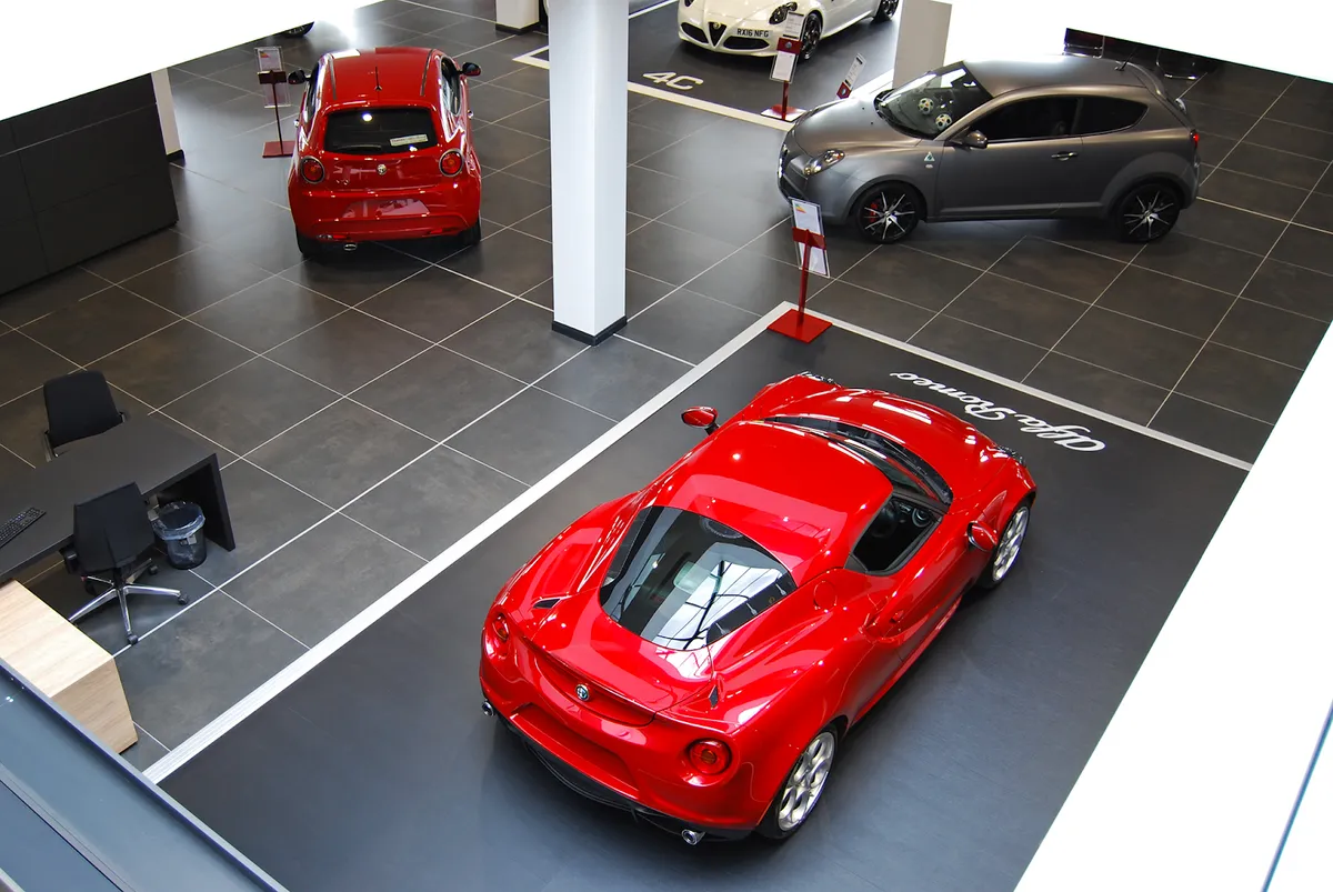 Alfa Romeo Thames Slough photo 5