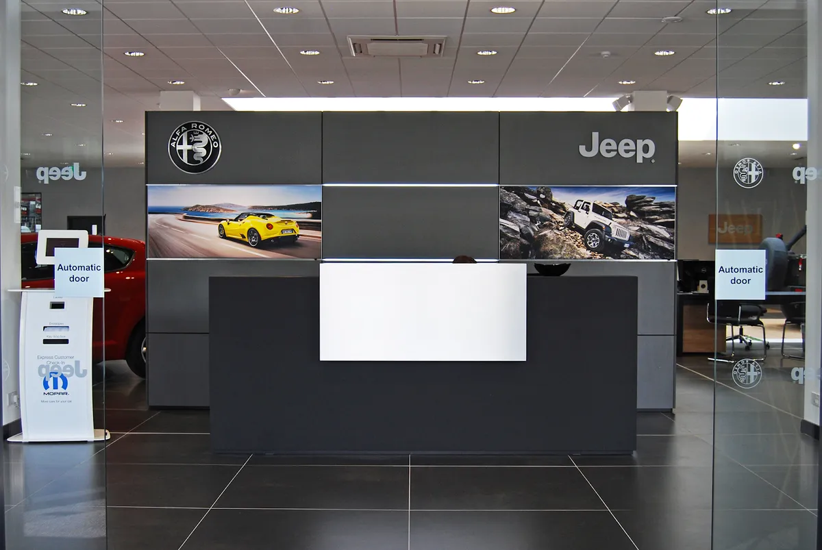 Alfa Romeo Thames Slough photo 7