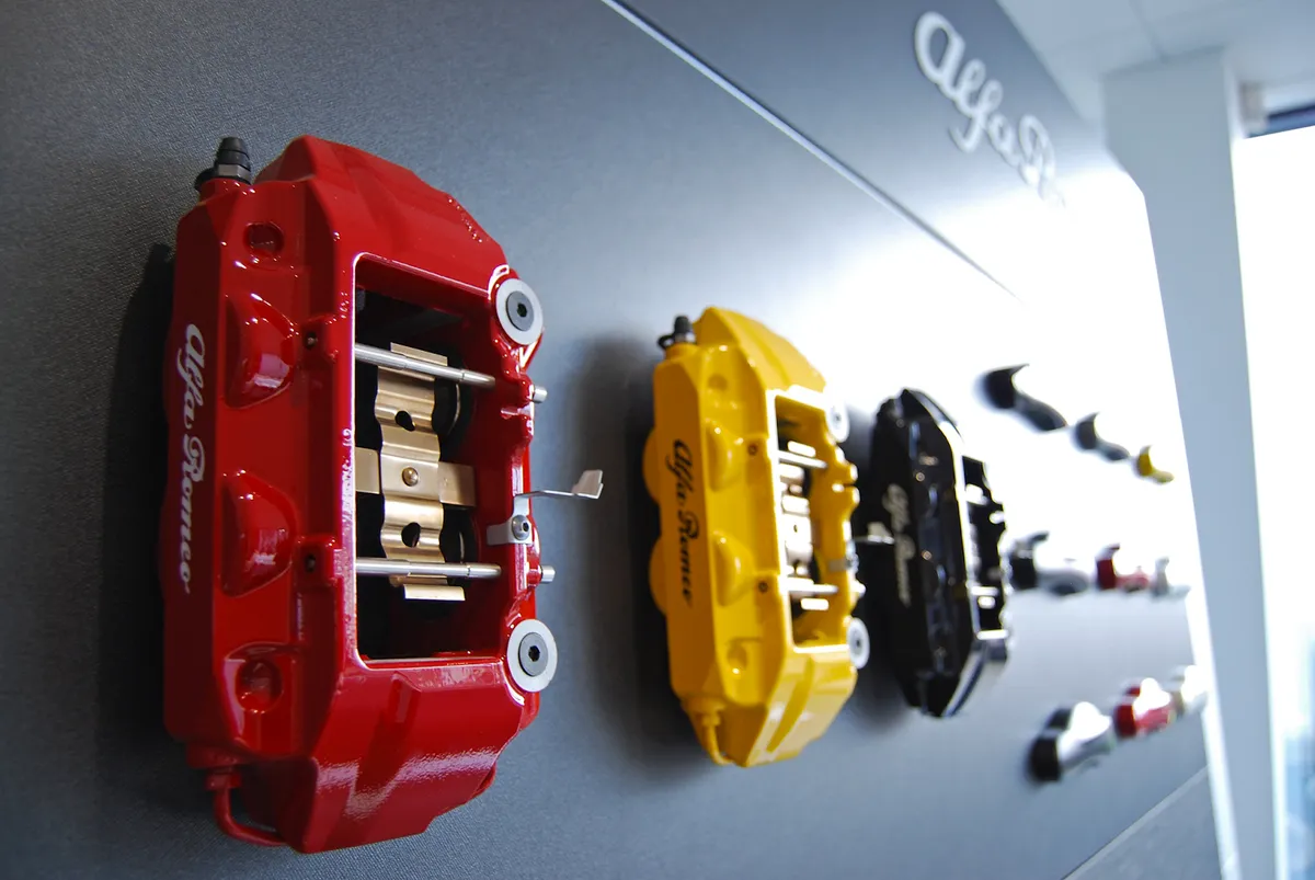 Alfa Romeo Thames Slough photo 10