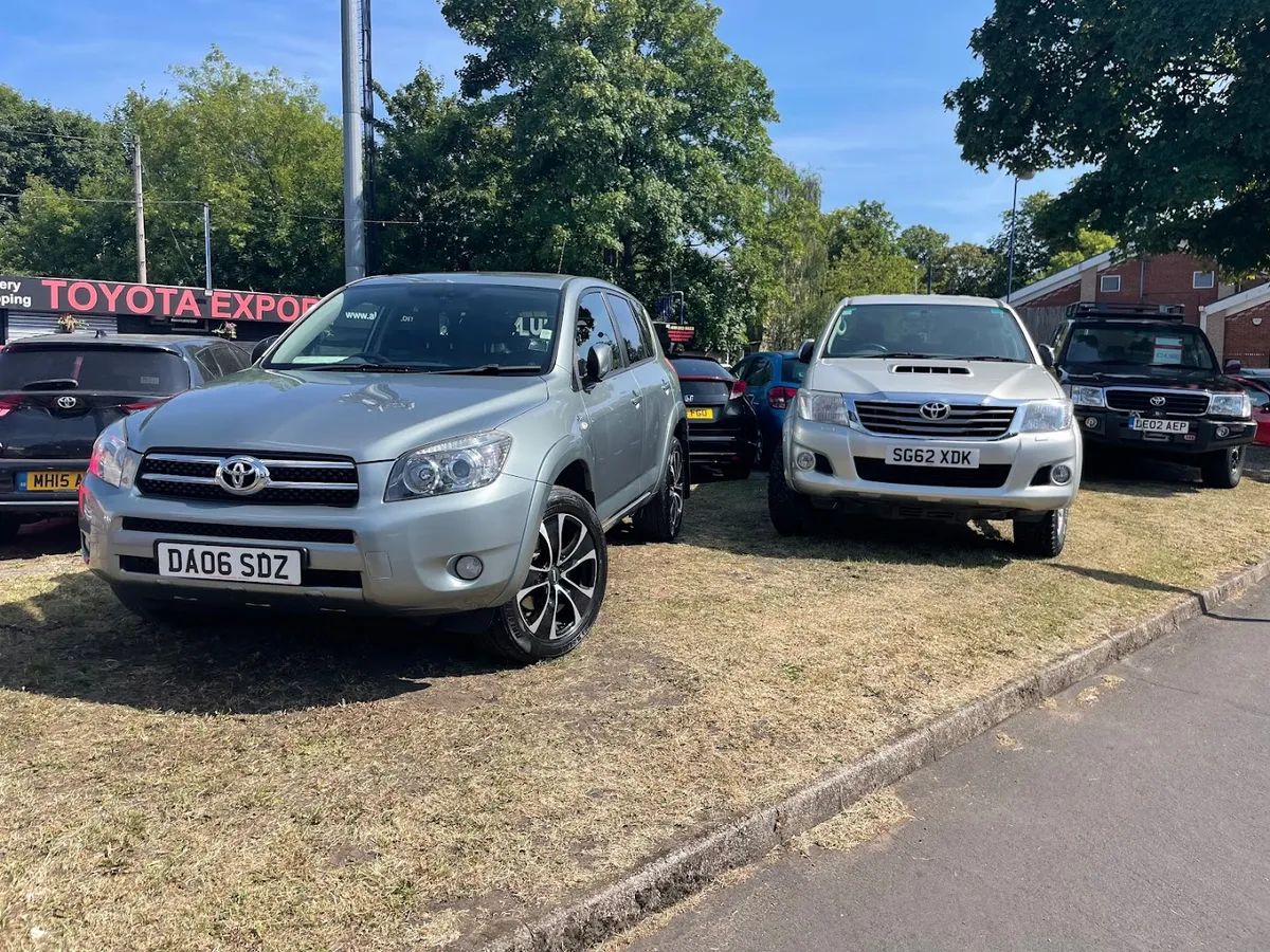 ALUK Motors Ltd (Manchester) — Motor vehicle dealer in Manchester