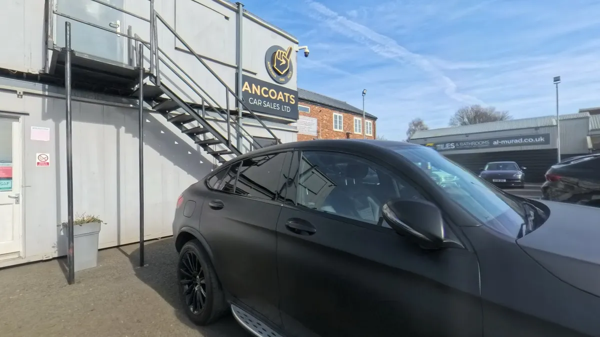 Ancoats Car Sales Prestige & Performance Car Centre photo 9