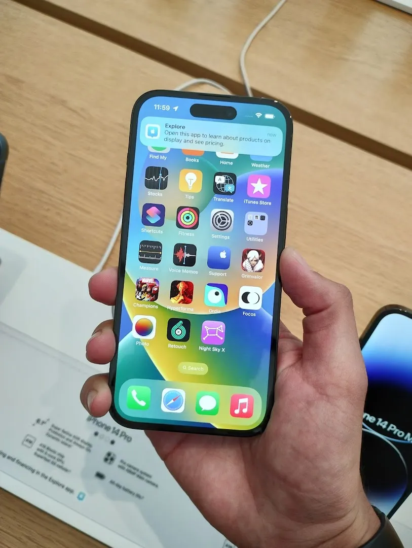 Apple Glasgow photo 7