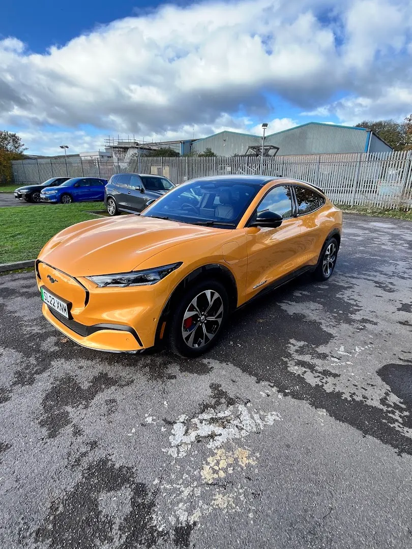 Arnold Clark Bristol Click & Collect photo 5