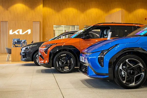 Arnold Clark Edinburgh Seafield Kia / BYD photo 3