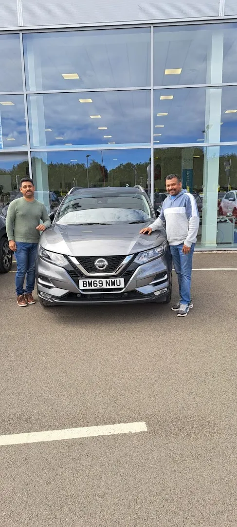 Arnold Clark Edinburgh Seafield Kia / BYD photo 5