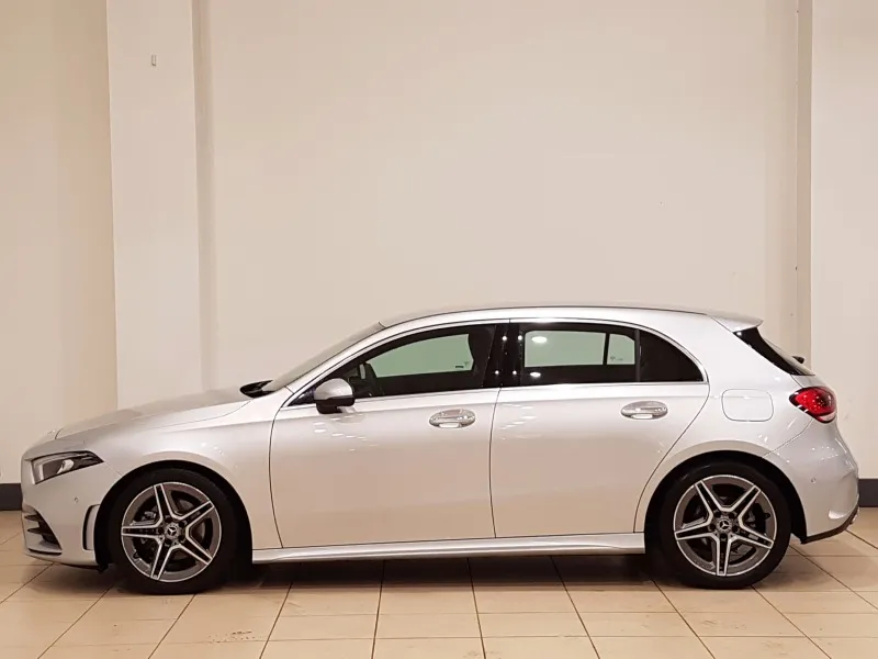 Arnold Clark Edinburgh Seafield Motorstore / Vanstore photo 9