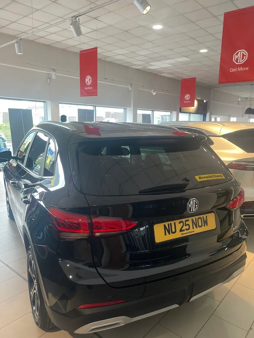 Arnold Clark Edinburgh Seafield Peugeot / SEAT / Škoda / CUPRA photo 7