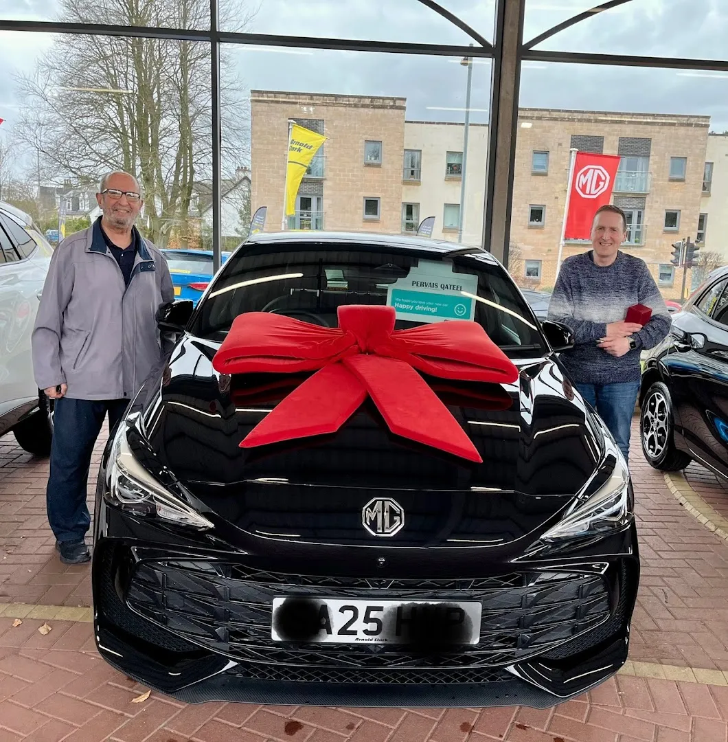 Arnold Clark Glasgow Bishopbriggs MG photo 5