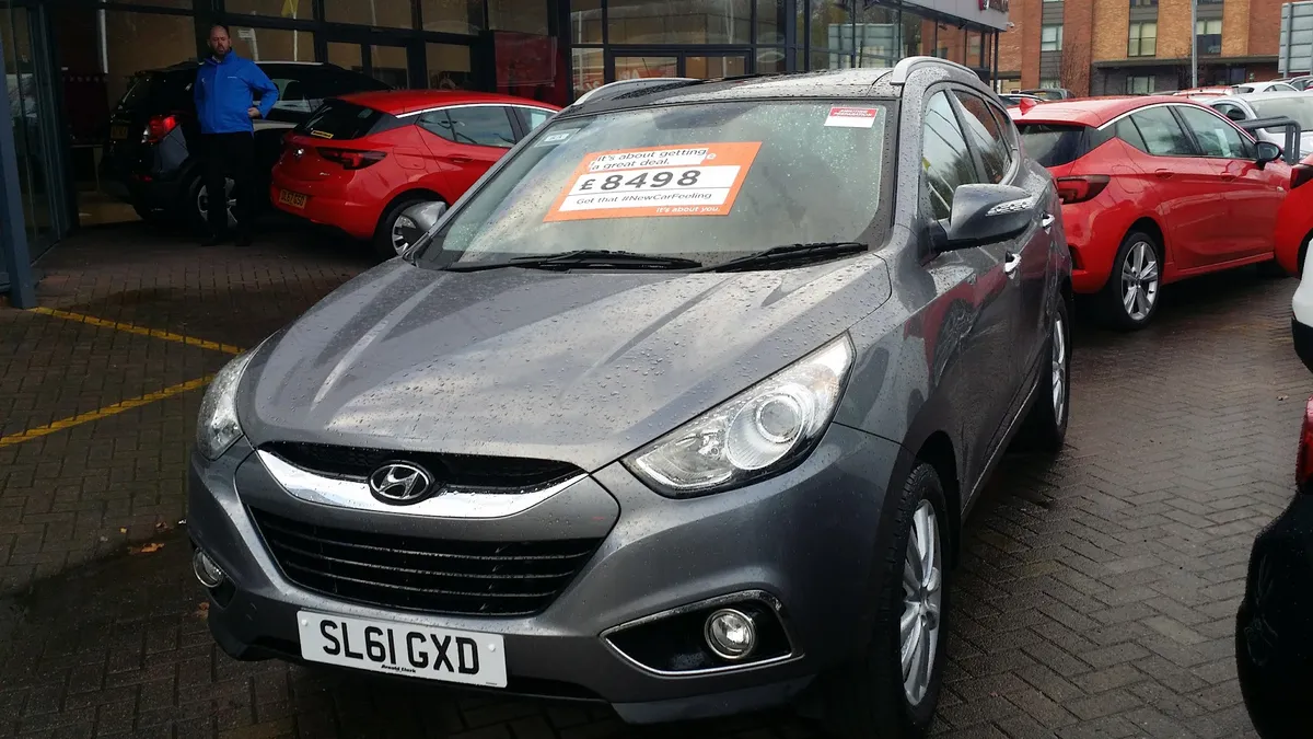 Arnold Clark Glasgow Garscube Road Vauxhall / Leapmotor photo 7