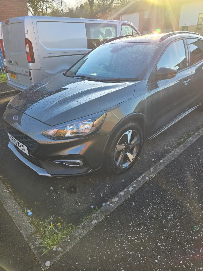 Arnold Clark Glasgow London Road Motorstore / Vanstore photo 4