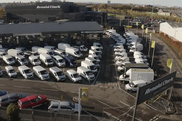 Arnold Clark Glasgow Vanstore photo 3