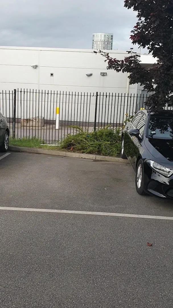 Arnold Clark Liverpool Motorstore / MG / Chery photo 2