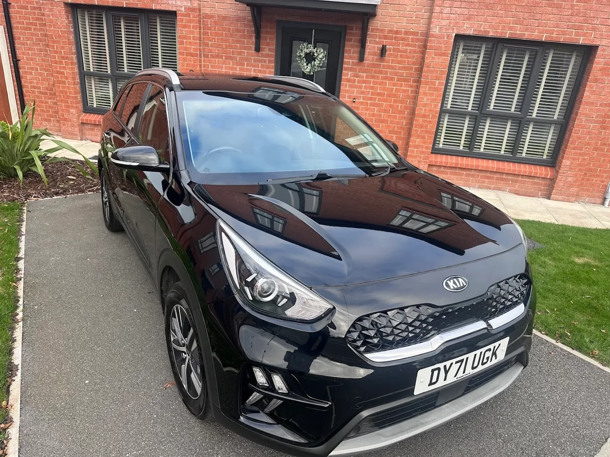 Arnold Clark Liverpool Motorstore / MG / Chery photo 7