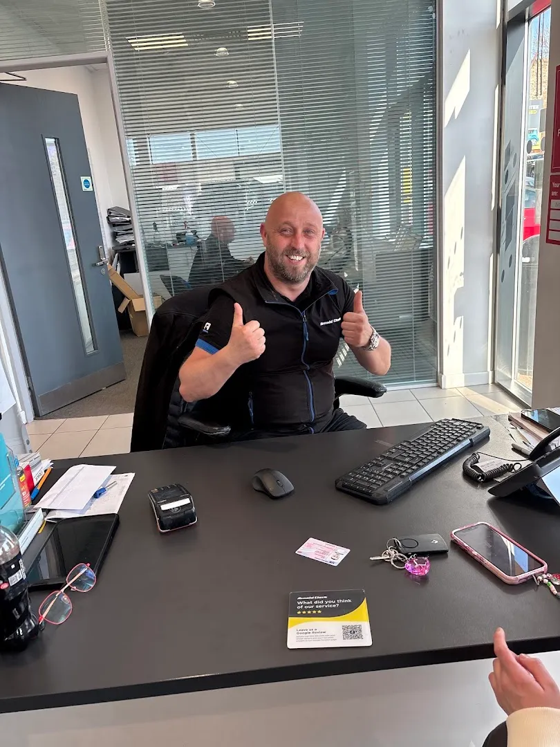 Arnold Clark Liverpool Motorstore / MG / Chery photo 10