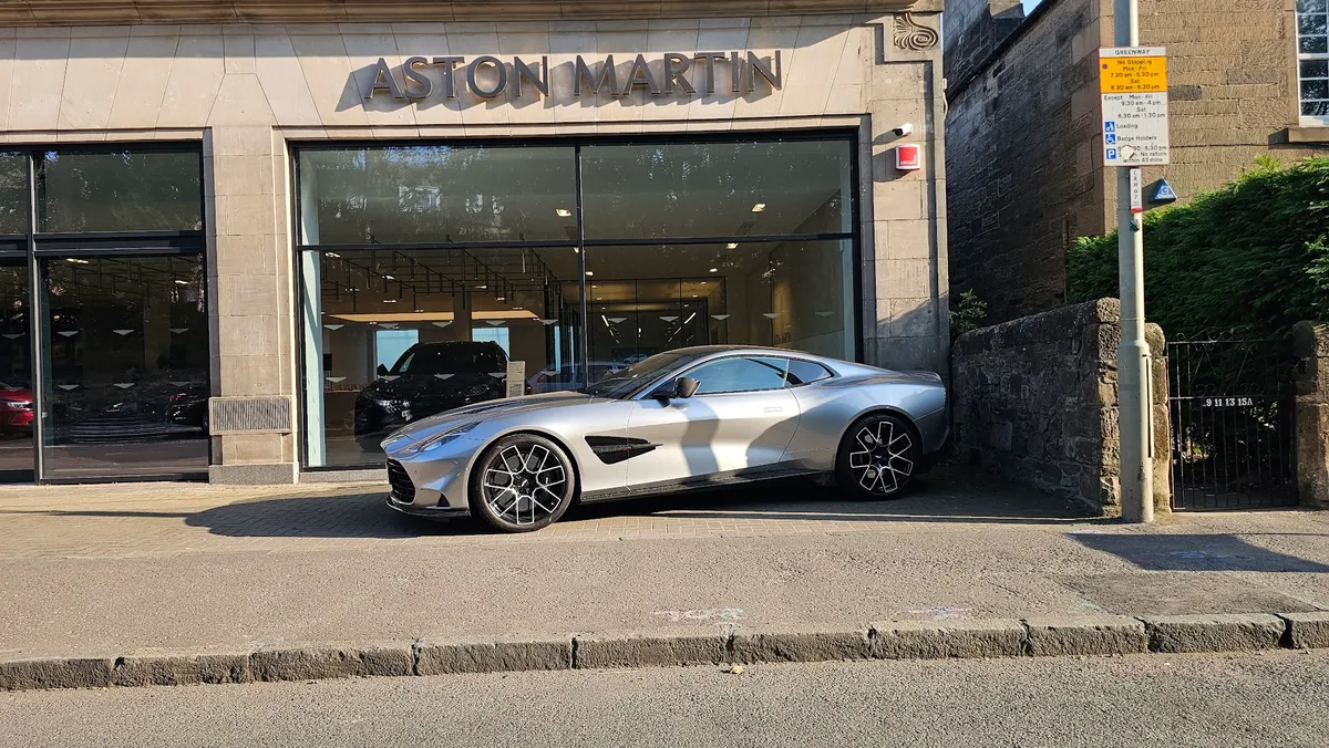 Aston Martin Edinburgh (Grange) — Aston Martin dealer in Edinburgh