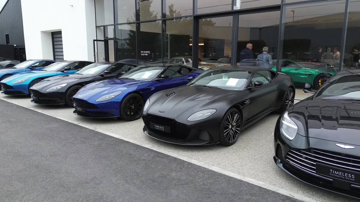 Aston Martin Leeds photo 2