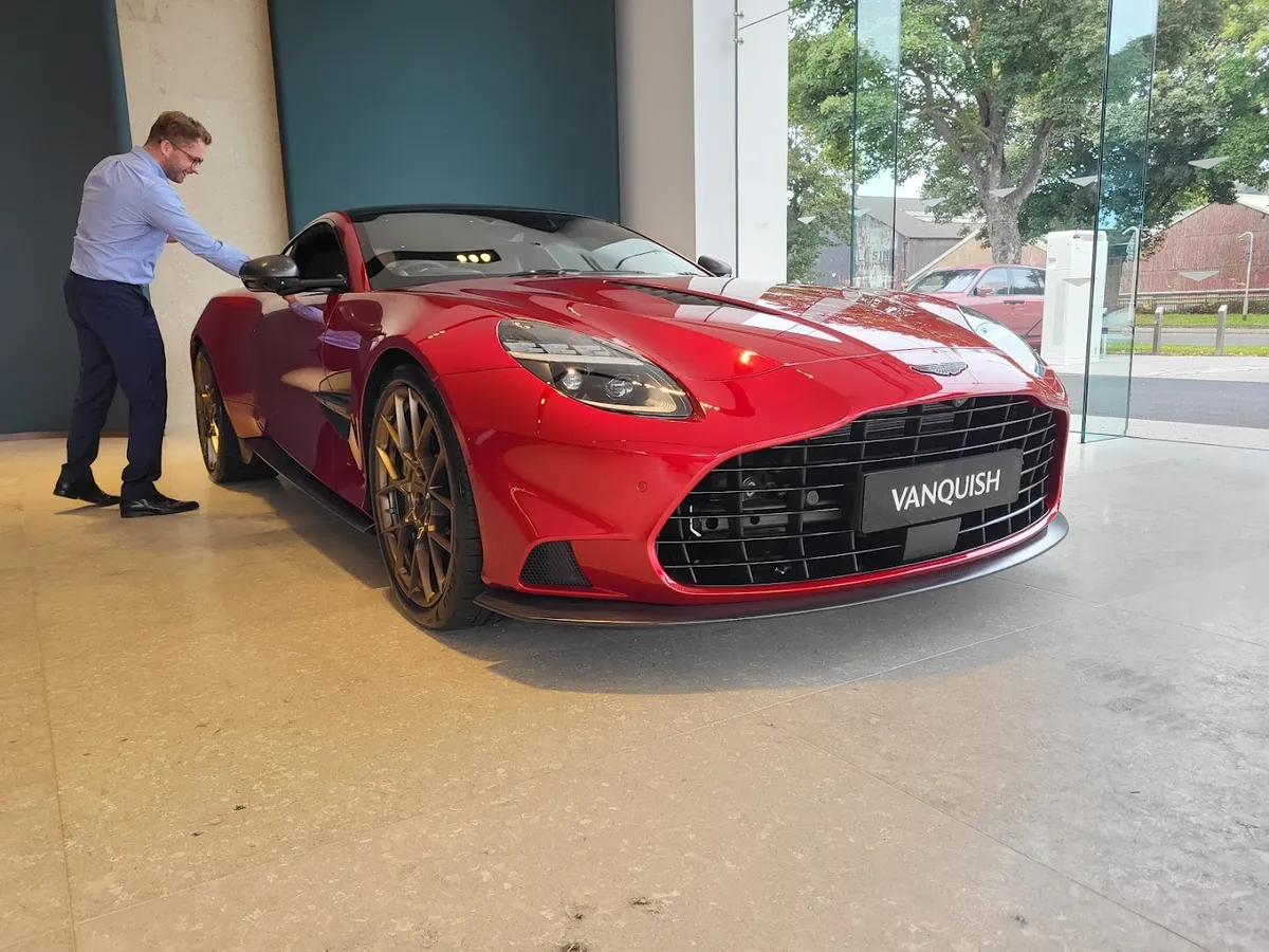 Aston Martin Leeds photo 6