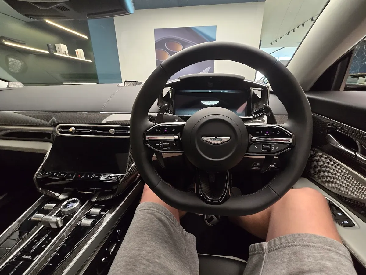 Aston Martin Leeds photo 10