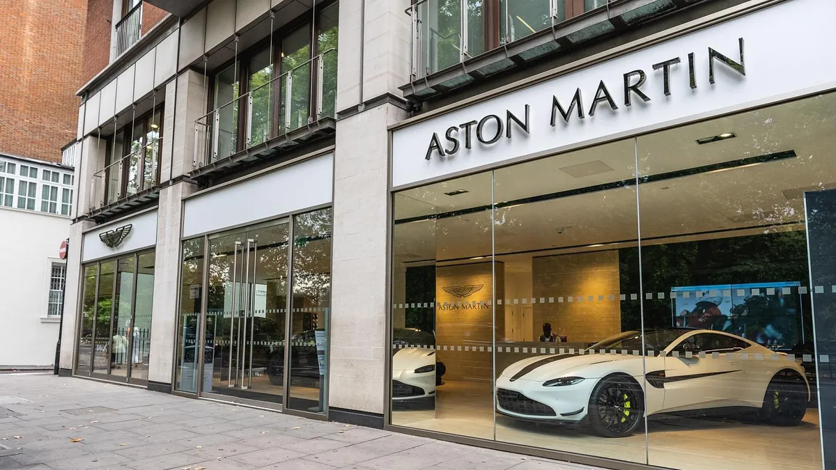 Aston Martin London Mayfair photo 2