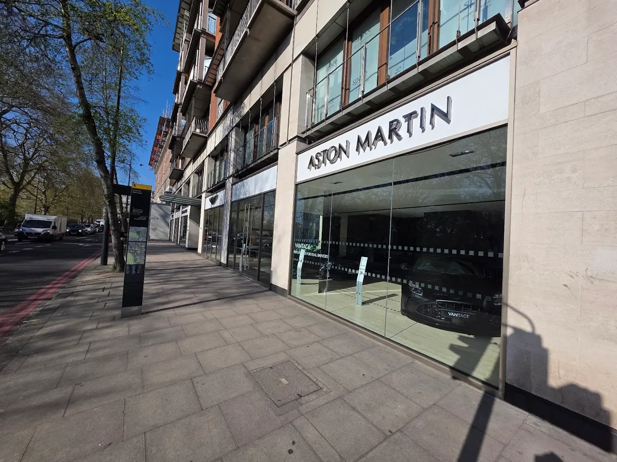 Aston Martin London Mayfair photo 5