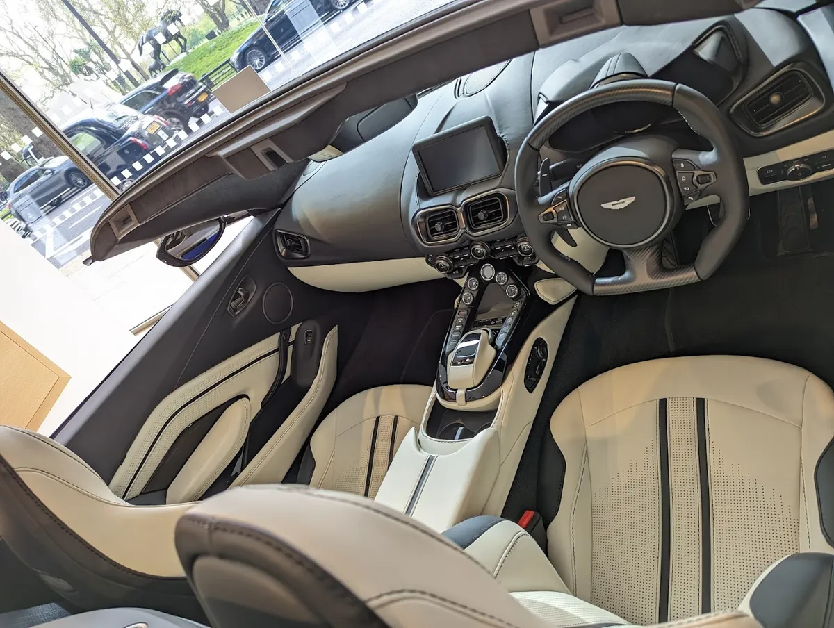 Aston Martin London Mayfair photo 10