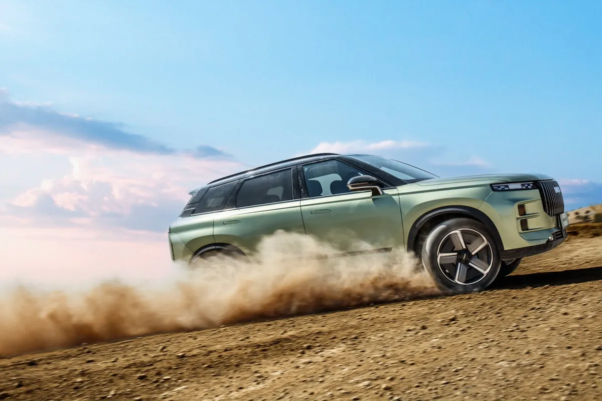 Auto West London OMODA & JAECOO photo 8