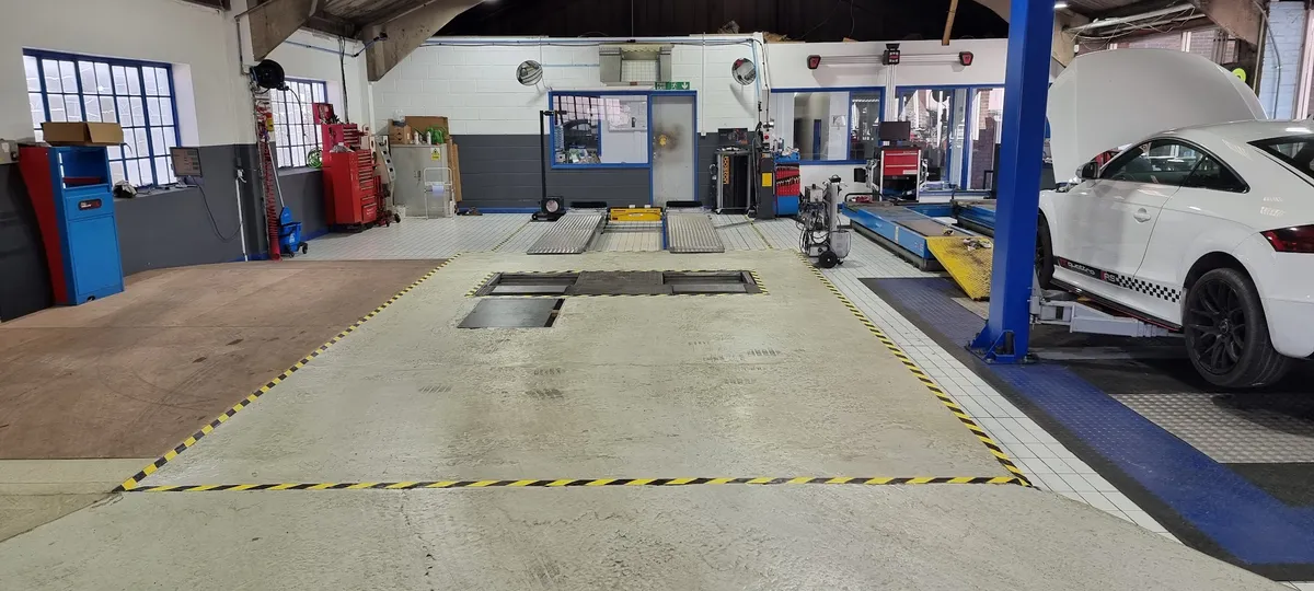 Autovets Brighton - German, and Sports Car Specialists photo 7