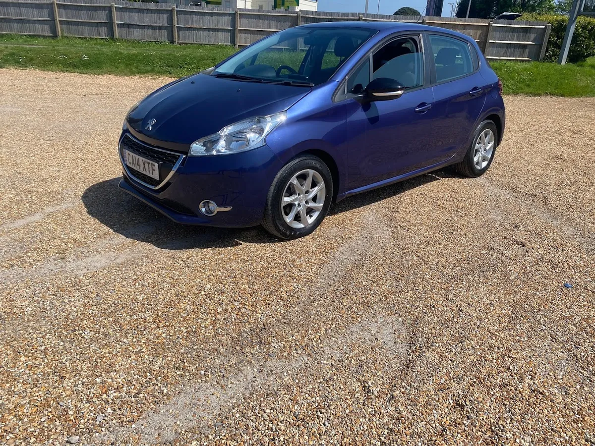 B & J CAR SALES LTD — Car dealer in Portsmouth