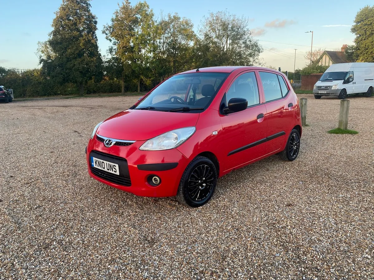 B & J CAR SALES LTD photo 8