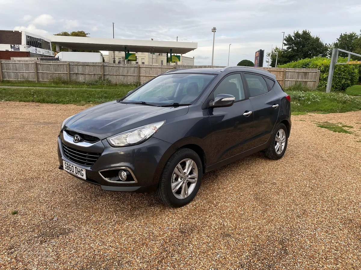 B & J CAR SALES LTD photo 9