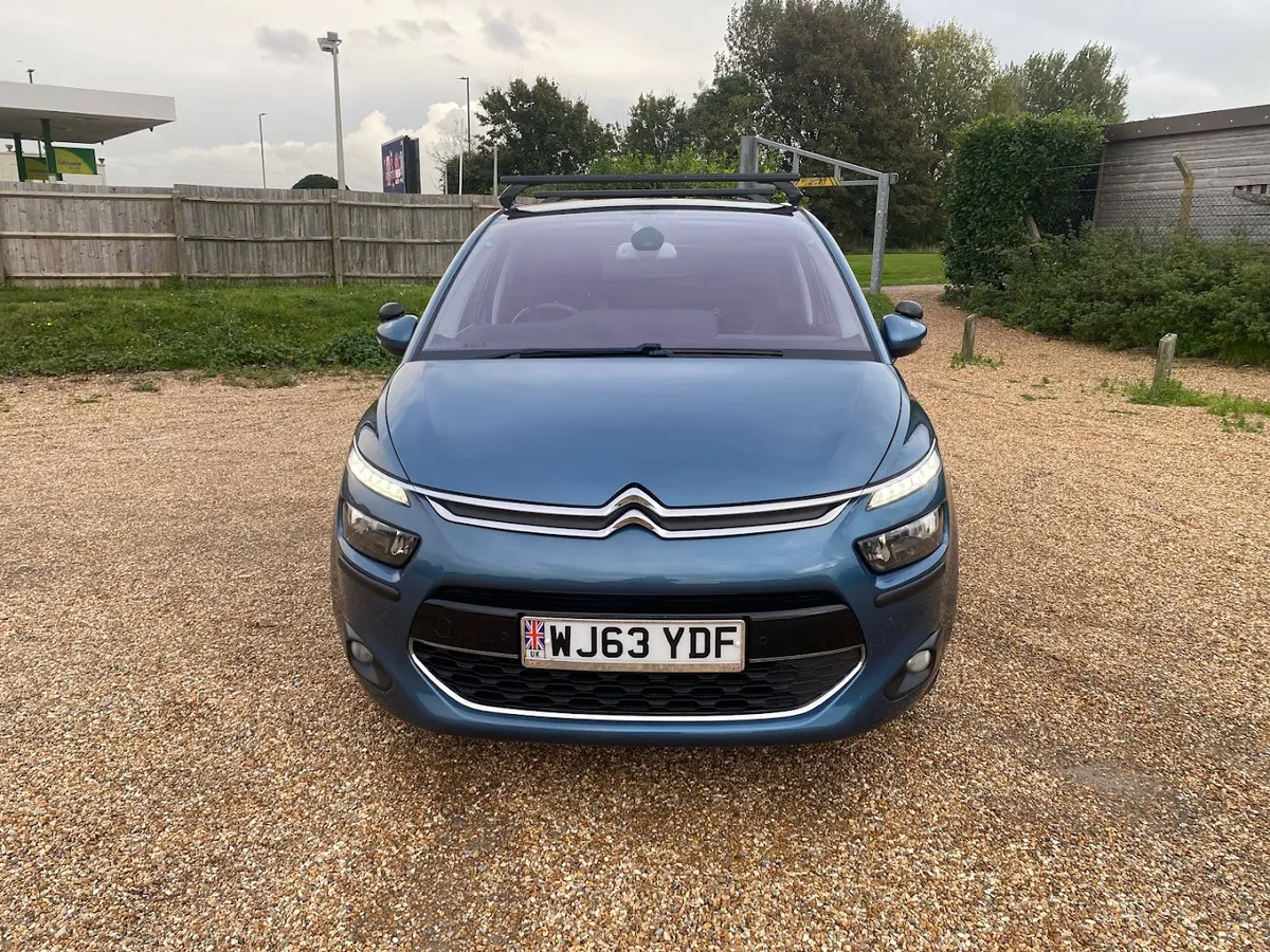 B & J CAR SALES LTD photo 10