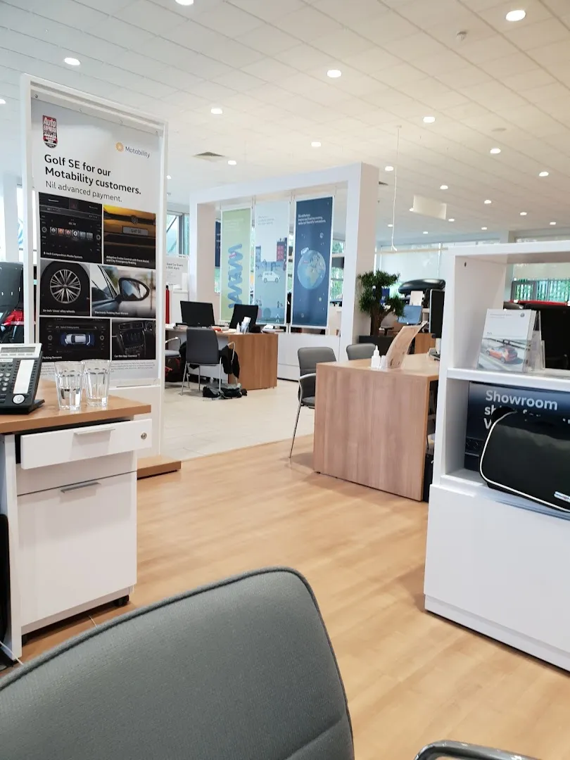 Caffyns Volkswagen Brighton photo 6