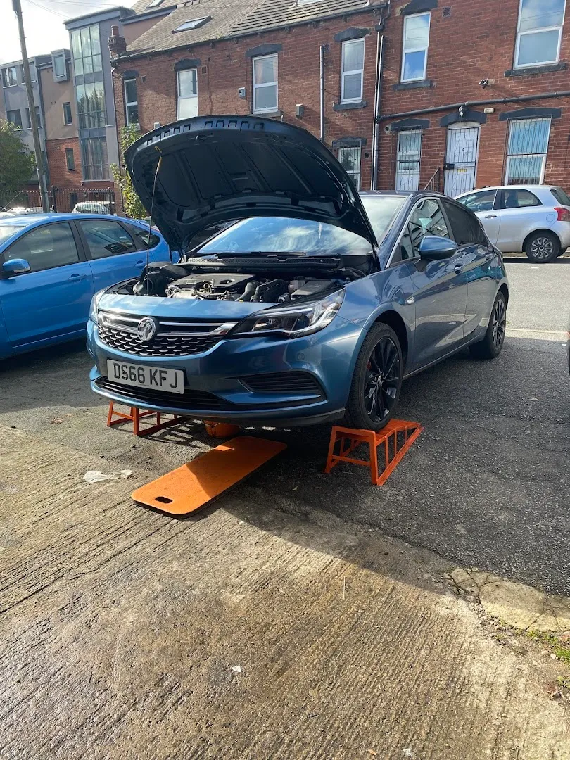 Car Boutique Ltd photo 3