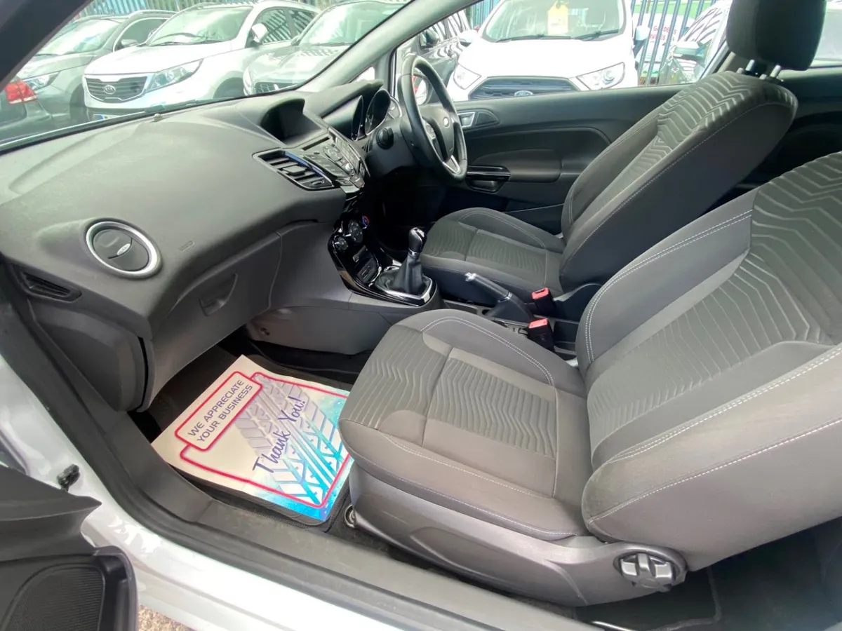 Cars of Bristol one photo 9