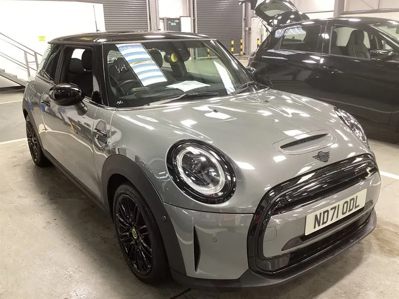 CarSupermarket.com Sheffield photo 2