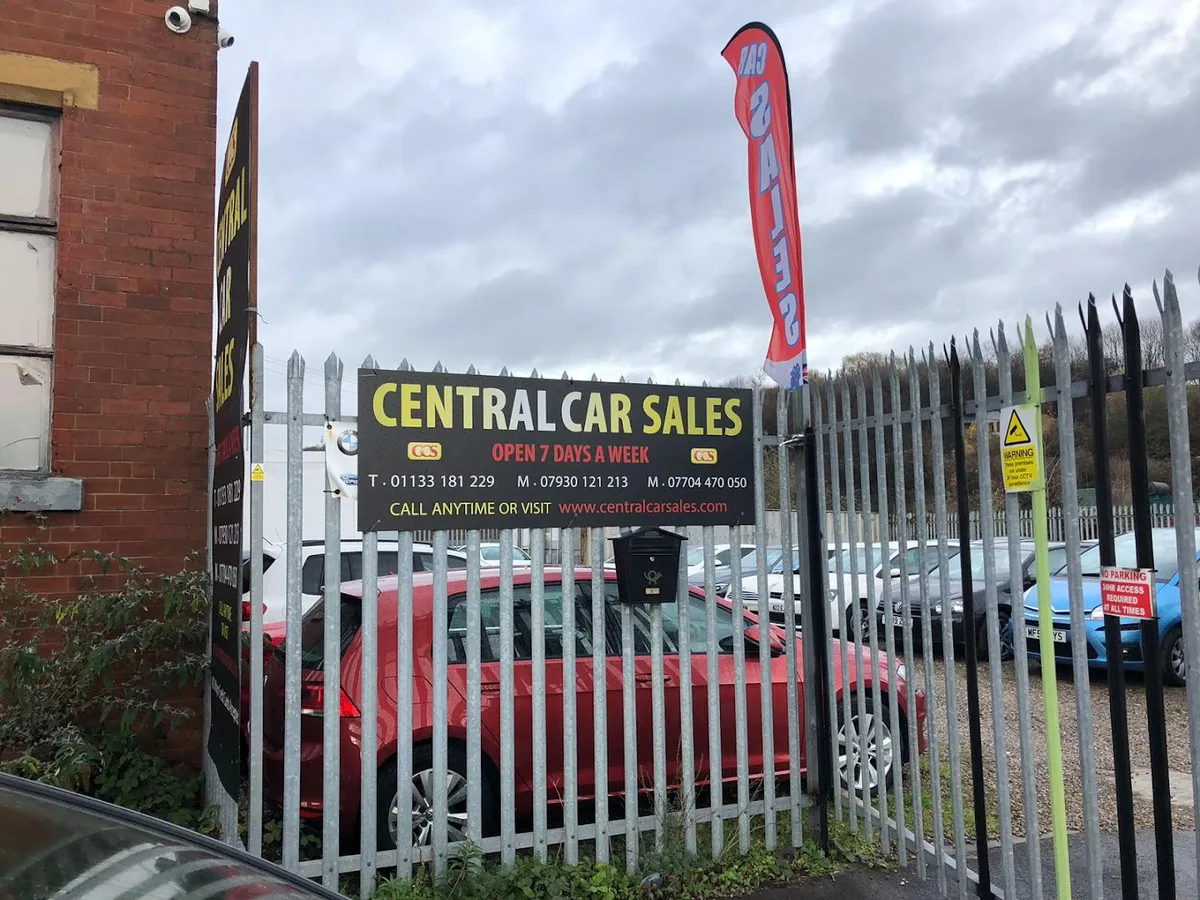 Central car sales Leeds photo 9