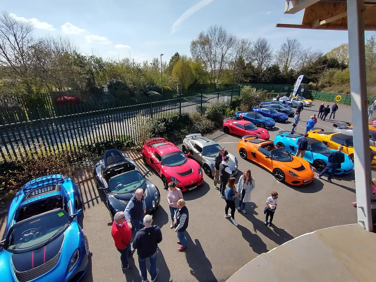 Central (Lotus) Performance and Prestige Cars photo 7