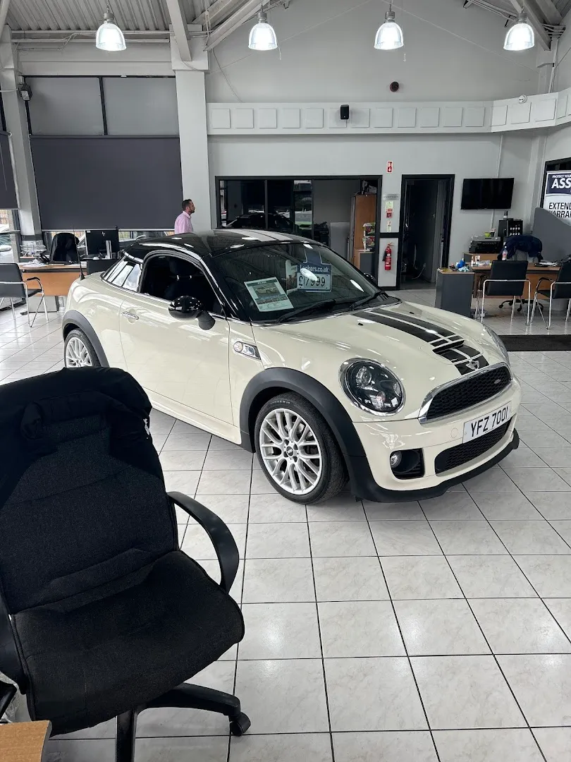 Charles Hurst Budget Direct Belfast photo 3