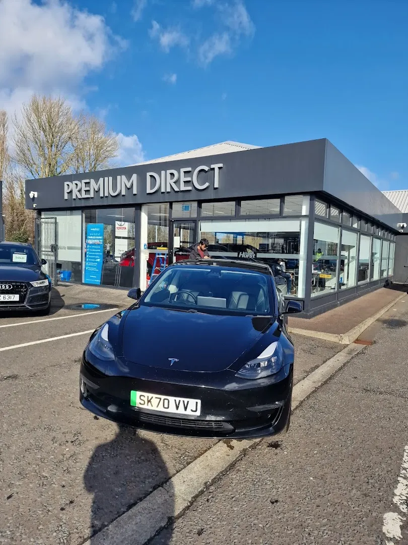 Charles Hurst Premium Direct — Car dealer in Antrim