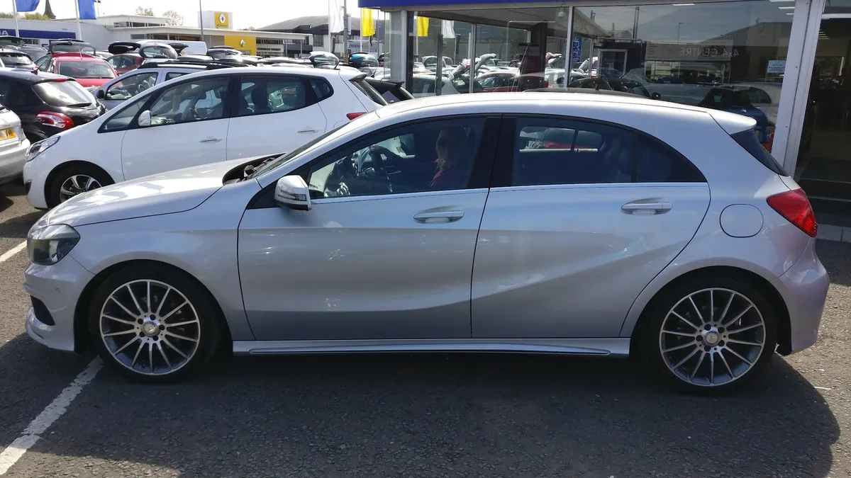 Charles Hurst Premium Direct photo 4