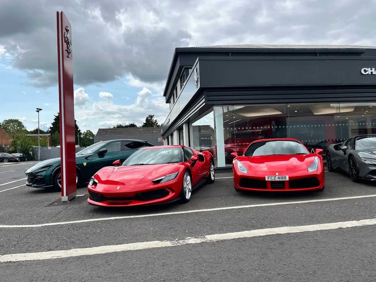 Charles Hurst Usedirect Belfast photo 5