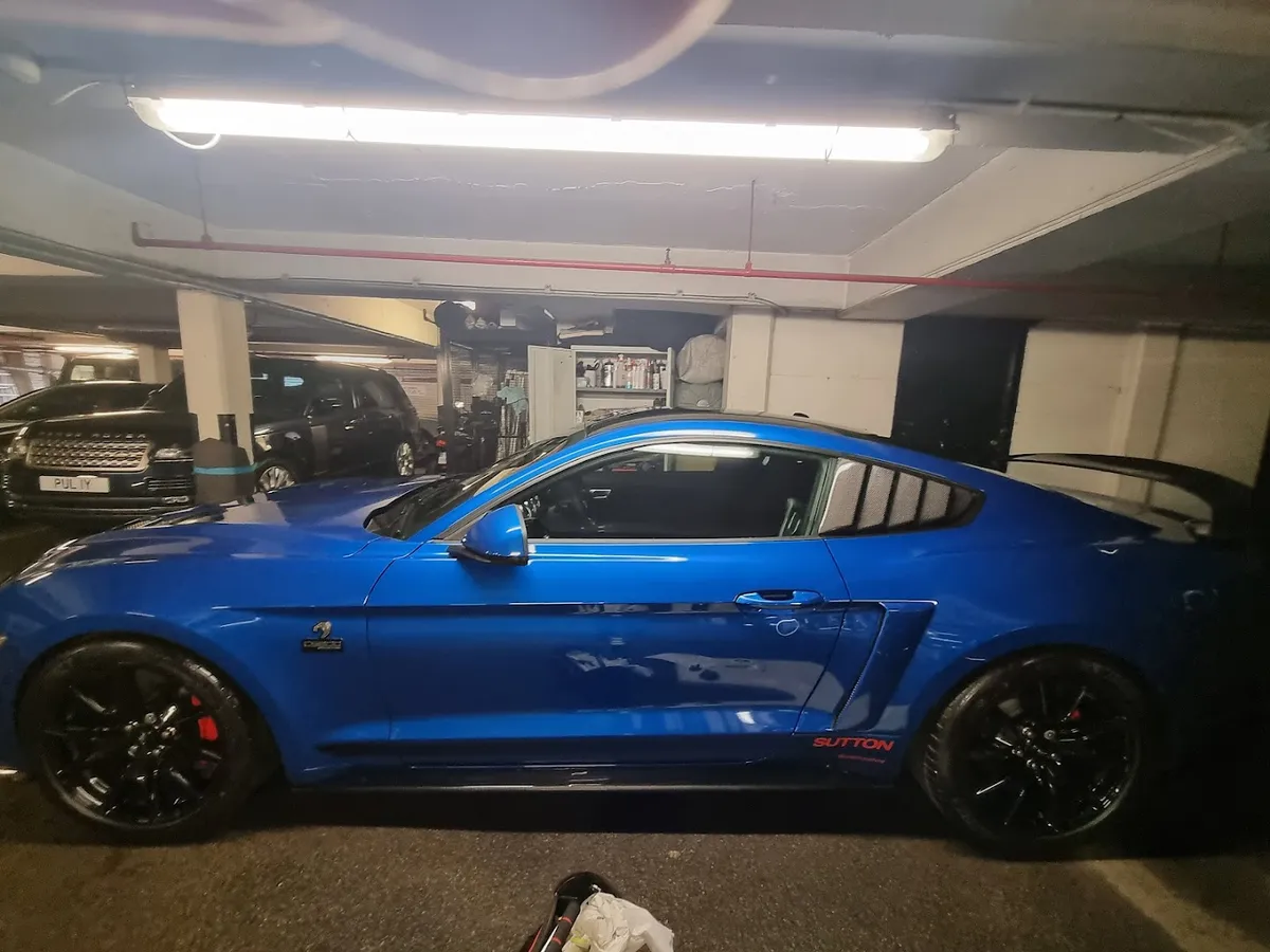 Clive Sutton - Luxury Car Dealer UK photo 10