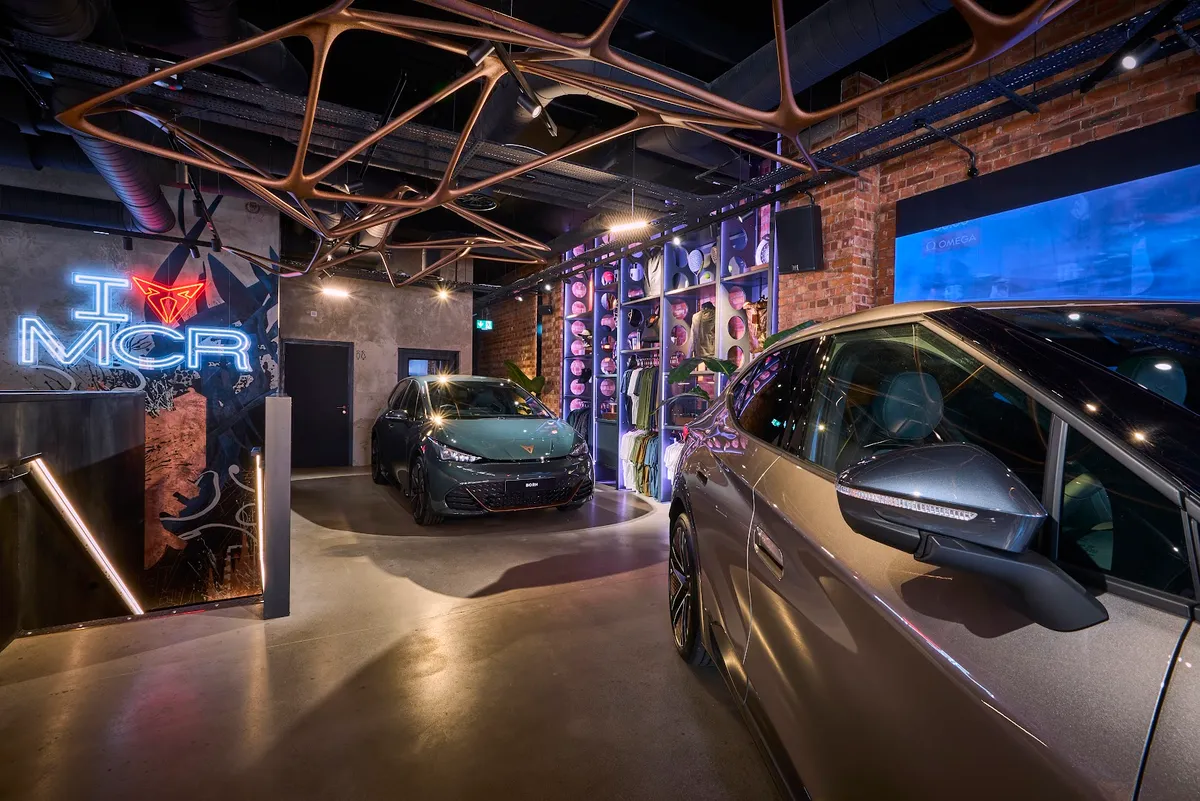 CUPRA City Garage Manchester photo 4