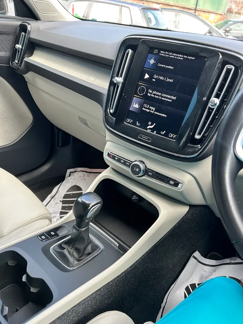 DA Blundell Car Sales photo 8