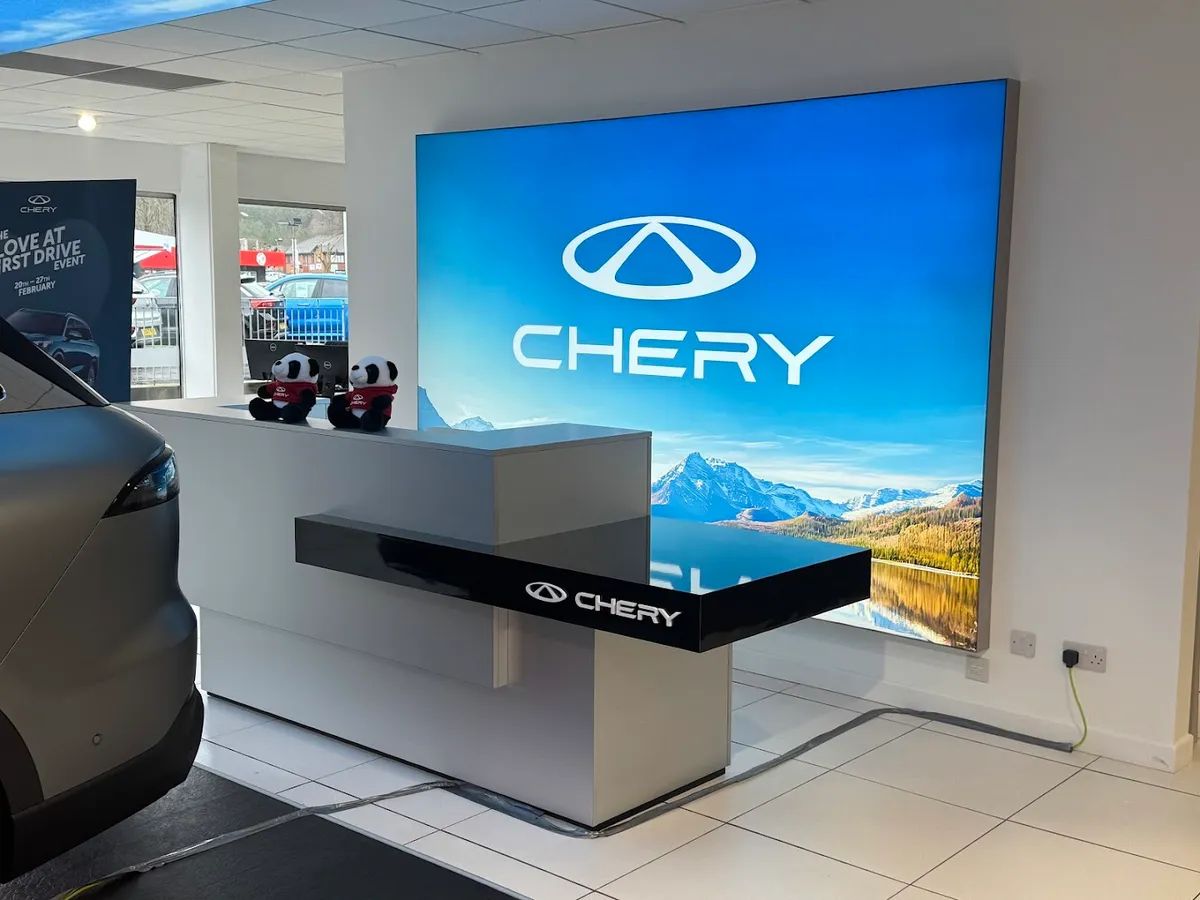 Day's Chery Swansea photo 7