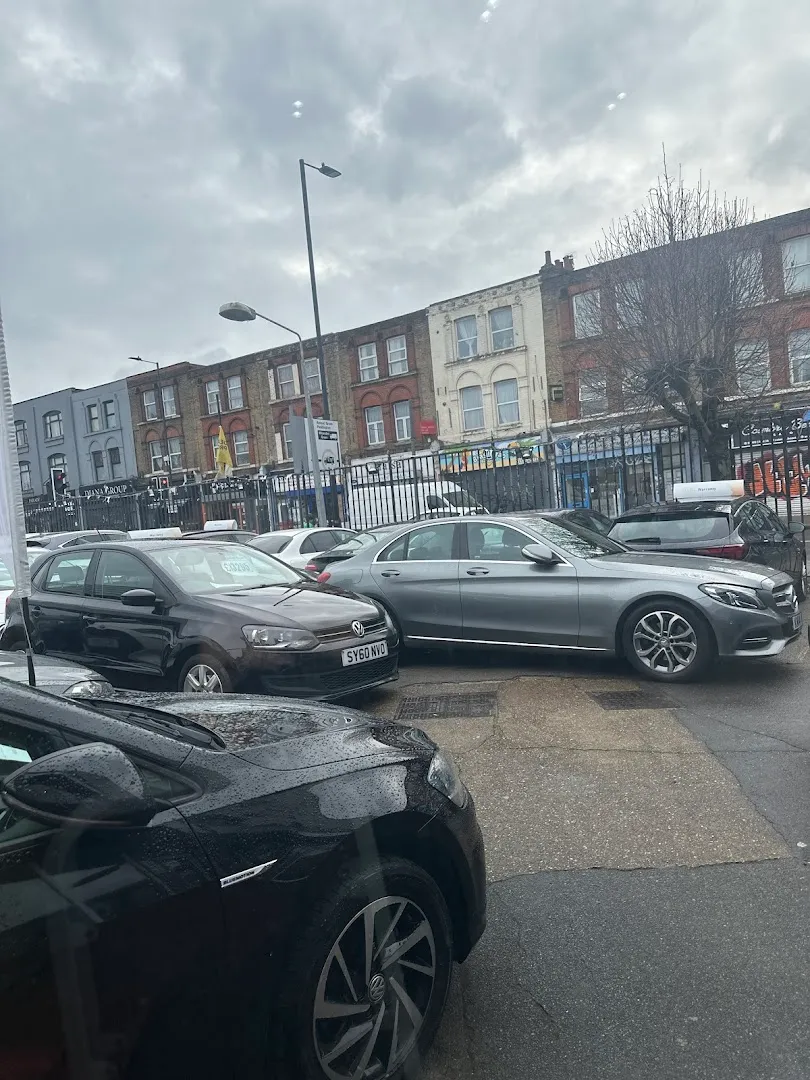 Deals On Wheels London photo 2