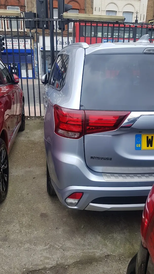 Deals On Wheels London photo 5