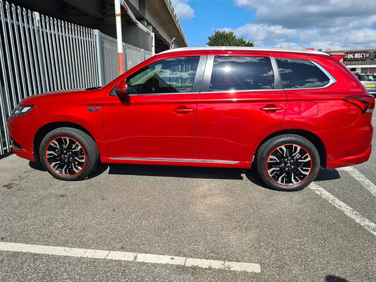 Deals On Wheels London photo 6